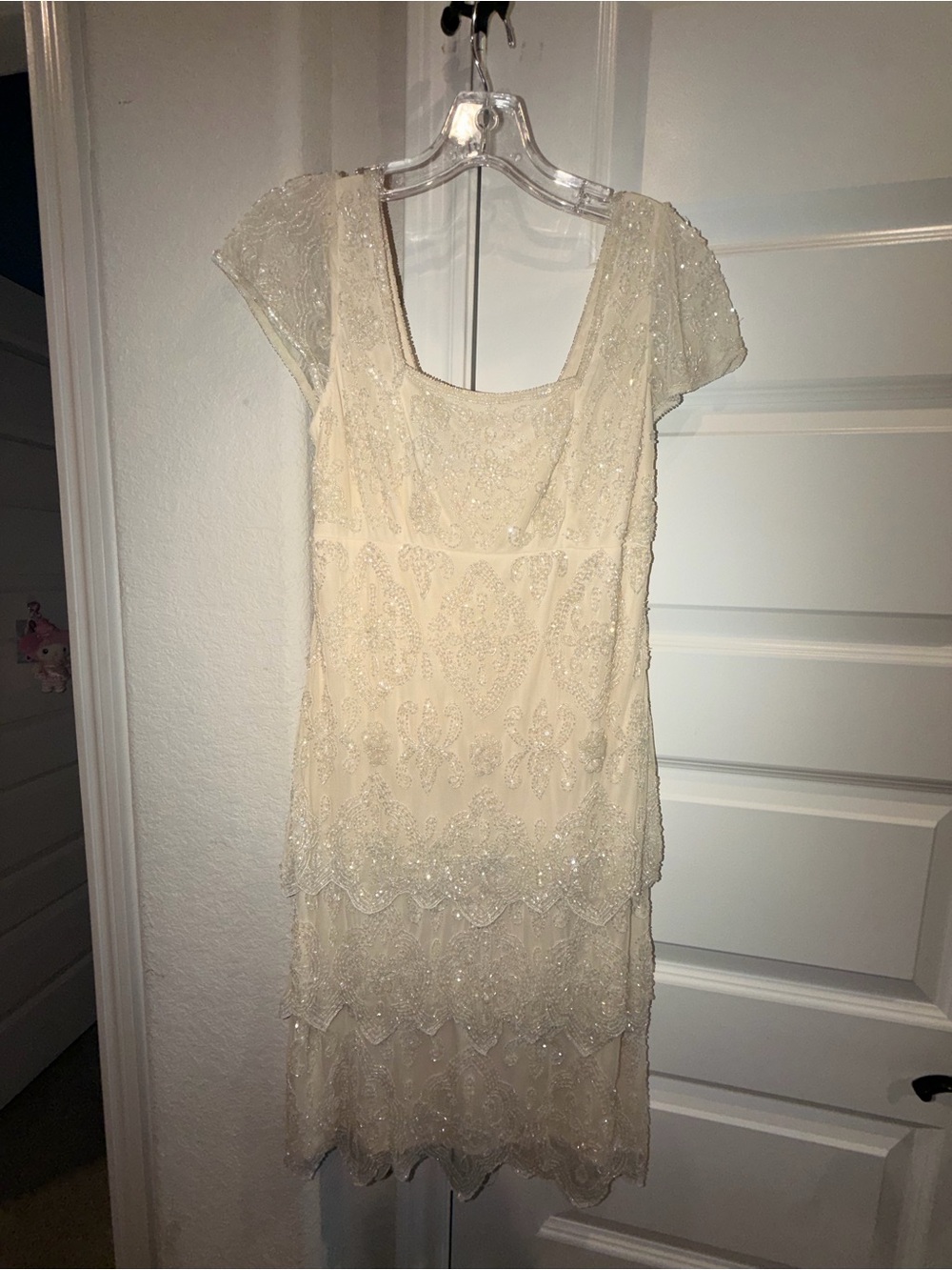 Pisarro nights dress size 4 Evening Beaded mini Sleeve Beige Sequin
